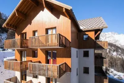 Appartement à PUY SAINT VINCENT, Résidence Les Gentianes - Maeva Home - L1053671