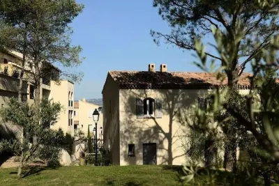 Appartement à MALLEMORT, Les Coteaux de Pont Royal en Provence - maeva Home - L1054169