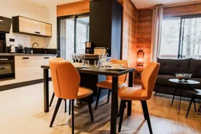 Appartement à Le Chambon sur Lignon, Maison de Vacances Le Chambon-sur-Lignon 9 - L1055539