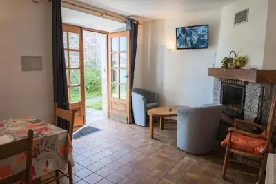 Appartement à FAU DE PEYRE, Gîte de France Gîtes de france 6/7 personnes au fau de peyre 2 épis - N°1055691