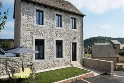 Wohnung in CHANAC, Gîte de France L'ecole d'antan 5/6 personnes 3 épis - L1055699