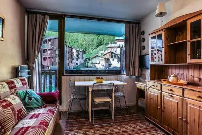 Wohnung in Val d'Isère, Location de Vacances Val-d'Isère 10 - L1056550