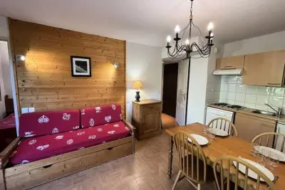 Apartment in FLUMET, Chalet Des Evettes - L1056966