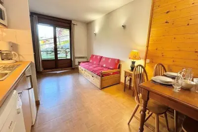 Apartment in FLUMET, Chalet Des Evettes - L1056969