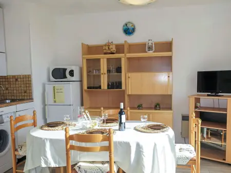 Corsaires 63, Appartement 4 personnes à Saint Pierre La Mer - Photo 6