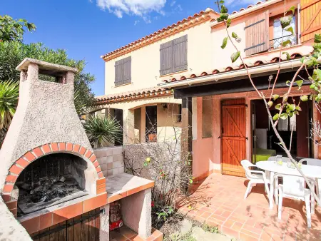 Les Colombes, Maison 6 personnes à Saint Pierre La Mer - Photo 1