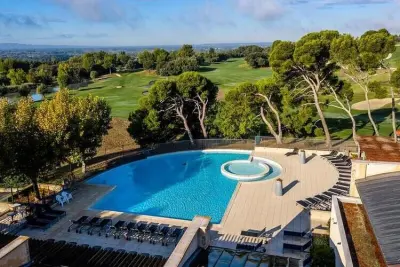 Appartement à Saumane de Vaucluse, Résidence Domaine Provence Country Club**** - L1058481