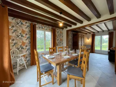 Gîte in Moutiers au Perche, Maison spacieuse au cœur du Perche, jardin clos, WIFI, animaux admis - L1059320