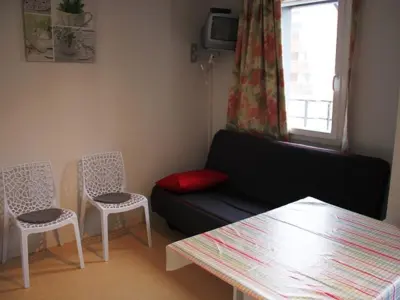 Appartement à Besse et Saint Anastaise Super Besse, Charmant studio au cœur de la station - L1060102