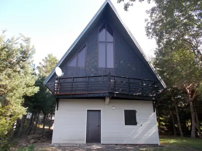 Chalet à Besse et Saint Anastaise Super Besse, Grand chalet à Super Besse pour 12 pers, 4 ch, navette proche - L1060107