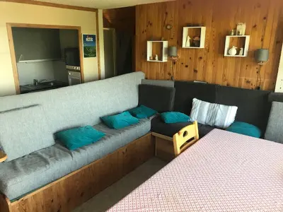 Appartement à Besse et Saint Anastaise Super Besse, Appartement 2 Chambres - Proche Pistes et Commerces - L1060130
