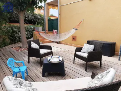 Haus in Valras Plage, Pavillon cosy avec piscine, Wi-Fi, parking privé à 950m de la plage - L1060370