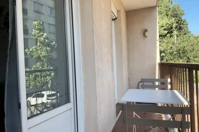 Appartement à Aix en Provence, Bel Appartement Dans Le Sud D'aix-en-provence - L1060404