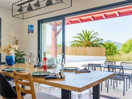 Cambo-les-Bains : Maison 3 Pièces, Piscine Privée, Internet, Parking - Photo 4