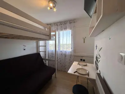 Appartement à Saint Jean de Monts, Studio à 20m de la plage avec parking, Saint-Jean-de-Monts - L1060473