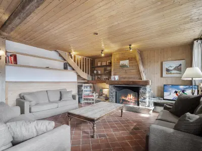 Appartement à Val Thorens, Duplex 126m² à Val Thorens, 11 pers, proche pistes, balcon, piscine, parking, wifi - L1060494