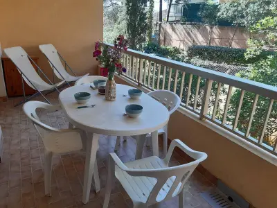 Appartement à Bormes les Mimosas, Appartement 2P, 4 pers, terrasse, parking, plage à 250m - Bormes-les-Mimosas - L1060601