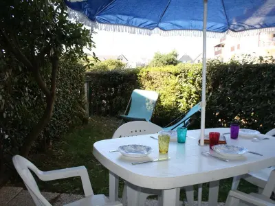 Appartement à Arzon, Appartement T3 avec jardinet, proche plage et port, animaux admis - L1060704