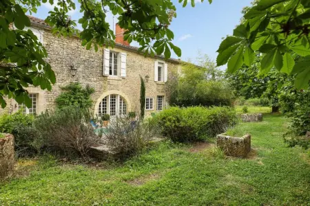 Maison de charme à Julienne + grand jardin, Maison 7 personnes à Julienne - Photo 24