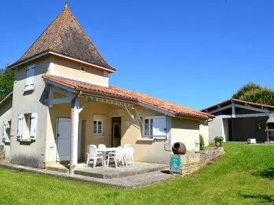 Gite à Sauvignac, Gîte authentique avec piscine privée, WiFi et espace nature - L1060996