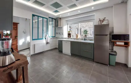 Location Maison 10 personnes à Neuilly le Vendin - Photo 4