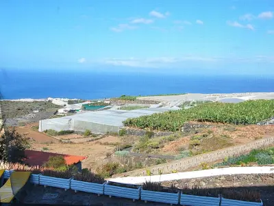 Gite à Guía de Isora, Maison rustique avec piscine chauffée, wifi et vue sur mer à Tenerife - L1061062