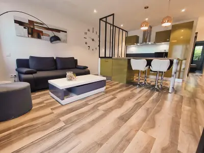 Appartement à Morillon Village, Moderne T3 près de Morillon avec parking, WIFI, appareils à raclette et fondue - L1061292