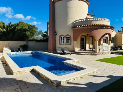 Villa à L'Ametlla de Mar, Villa   à Ametlla de Mar pour 6 personnes avec piscine privée, climatisation et barbecue - L1061300