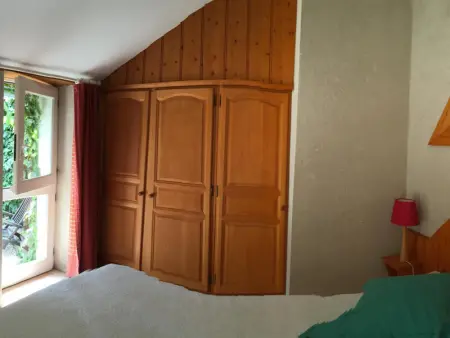 Gîte Familial en Forêt près de Chinon avec Jeux et Terrasse - Photo 7