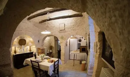 Villa spacieuse avec piscine privée à Castellana Grotte - Photo 4