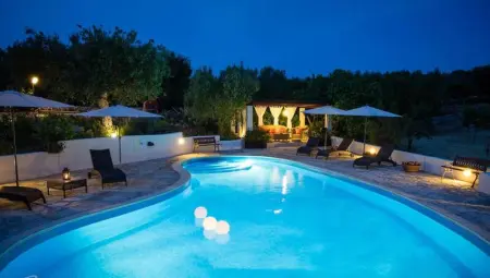 Villa spacieuse avec piscine privée à Castellana Grotte - Photo 17