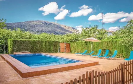 Villa à Priego de Cordoba, Villa spacieuse avec piscine privée près de Priego de Cordoba - L1061473