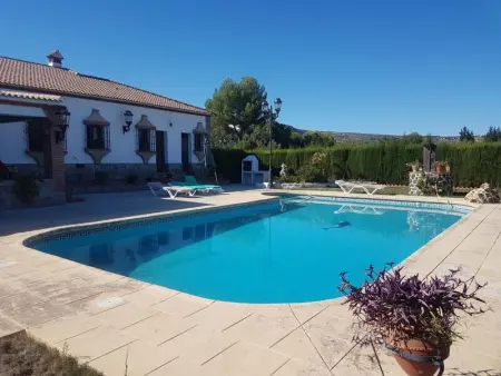 Maison à Arriate, Maison charmante à Arriate avec piscine privée. - L1061484