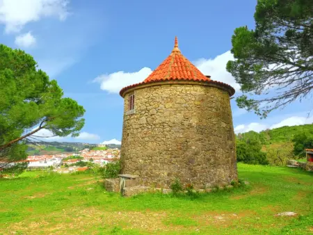 Maison à Porto de Mós, Maison charmante avec piscine partagée à Porto de Mós. - L1061558