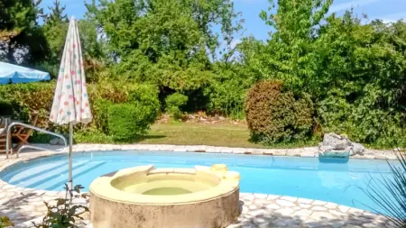 Maison à Trémolat, Maison de charme à Trémolat avec piscine privée - L1061593