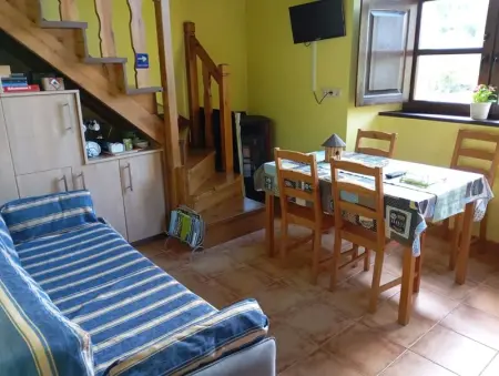 Maison chaleureuse à Grandas de Salime avec vue sur la montagne - Photo 4