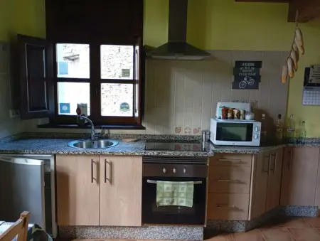 Maison chaleureuse à Grandas de Salime avec vue sur la montagne - Photo 13