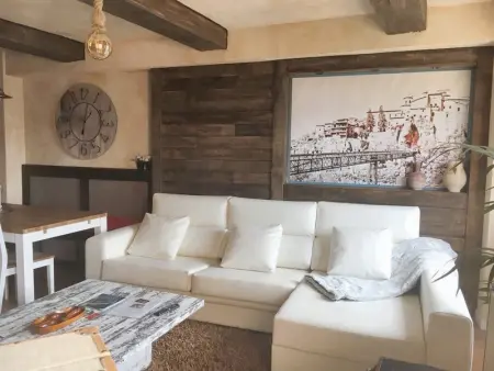 Appartement à Cuenca, Appartement charmant à Cuenca avec cheminée - 80 m² - L1061607