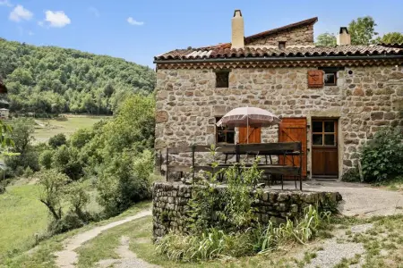 Maison à Saint Basile, Maison charmante à Saint-Basile avec jardin et cheminée - L1061643