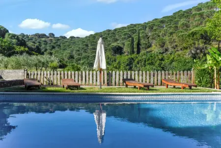 Maison à Porto de Mós, Maison charmante à Porto de Mós avec piscine partagée - L1061650