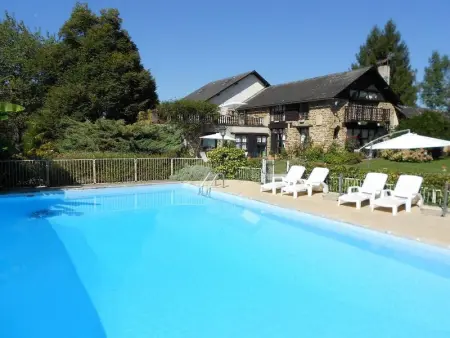 Villa à Haut de Bosdarros, Villa spacieuse à Haut-de-Bosdarros avec piscine privée - L1061656