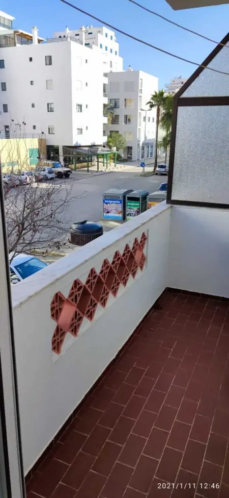 Appartement séduisant au cœur de Quarteira - 50 m² - Terrasse - Photo 27