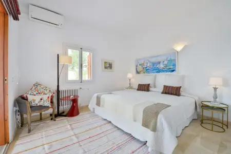 Villa spacieuse à Santa Eulalia : vue mer & montagne, piscine privée - Photo 16