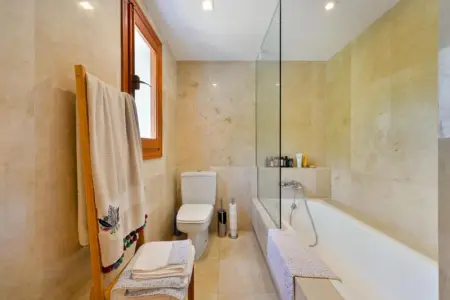 Villa spacieuse à Santa Eulalia : vue mer & montagne, piscine privée - Photo 24