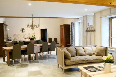 Maison spacieuse à Cabariot, Maison 12 personnes à Cabariot - Photo 2