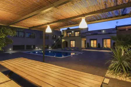 Villa charmante à Quelfes avec piscine partagée - Photo 1