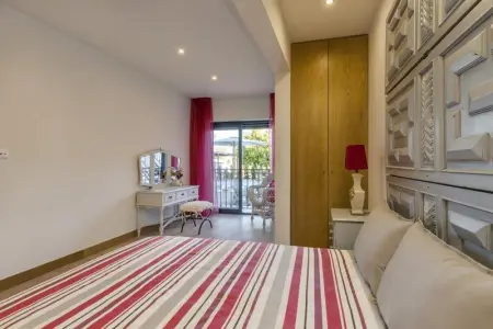 Villa charmante à Quelfes avec piscine partagée - Photo 12