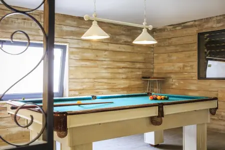 Villa charmante à Quelfes avec piscine partagée - Photo 14