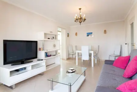 Appartement à Cannes, Appartement moderne à Cannes avec balcon et vue sur la ville - 55 m² - L1061780