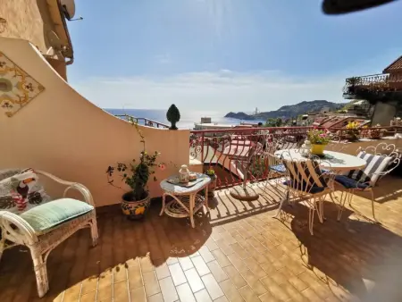 Maison charmante vue mer à Letojanni avec terrasse - Photo 1